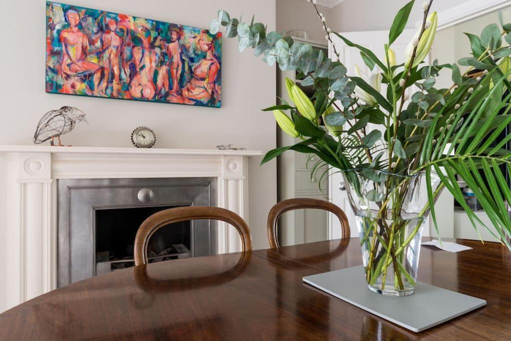 Four Bedroom Townhouse In Famous Suffolks Area Cheltenham Exteriér fotografie