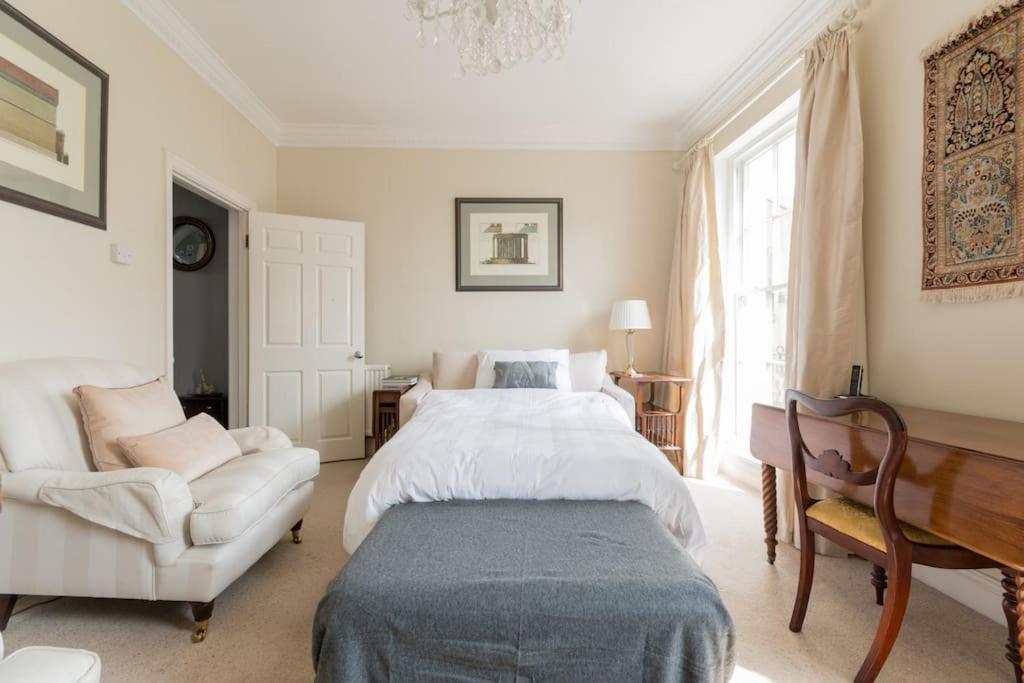 Four Bedroom Townhouse In Famous Suffolks Area Cheltenham Exteriér fotografie