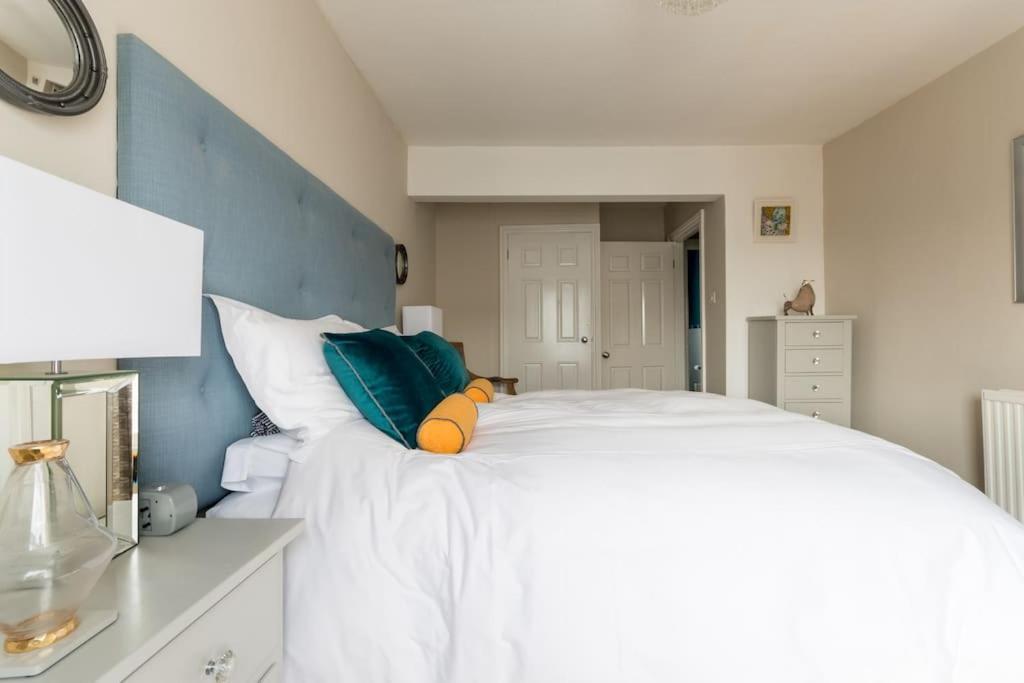 Four Bedroom Townhouse In Famous Suffolks Area Cheltenham Exteriér fotografie